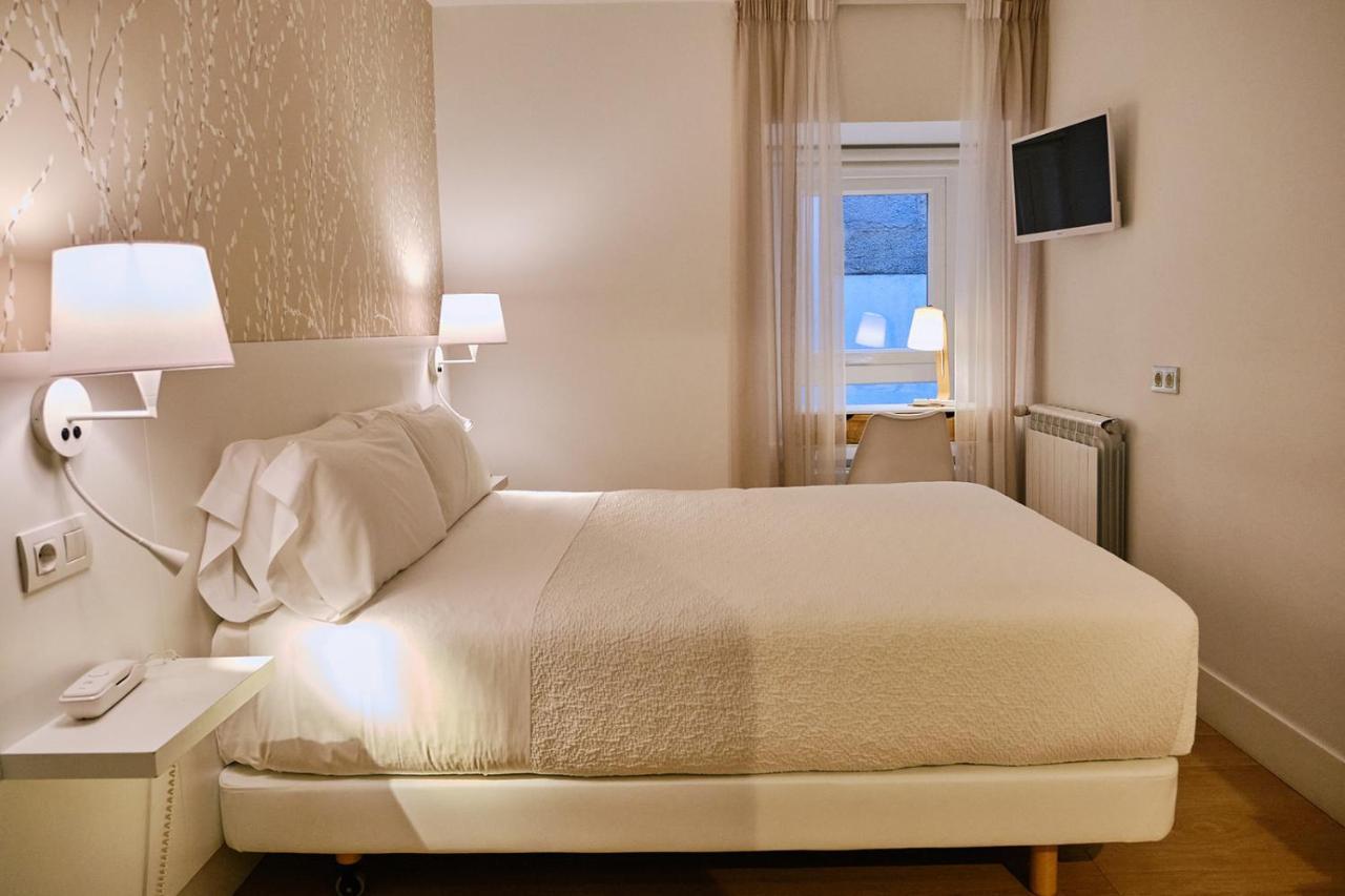 Hostal Suso Santiago de Compostela Exteriör bild