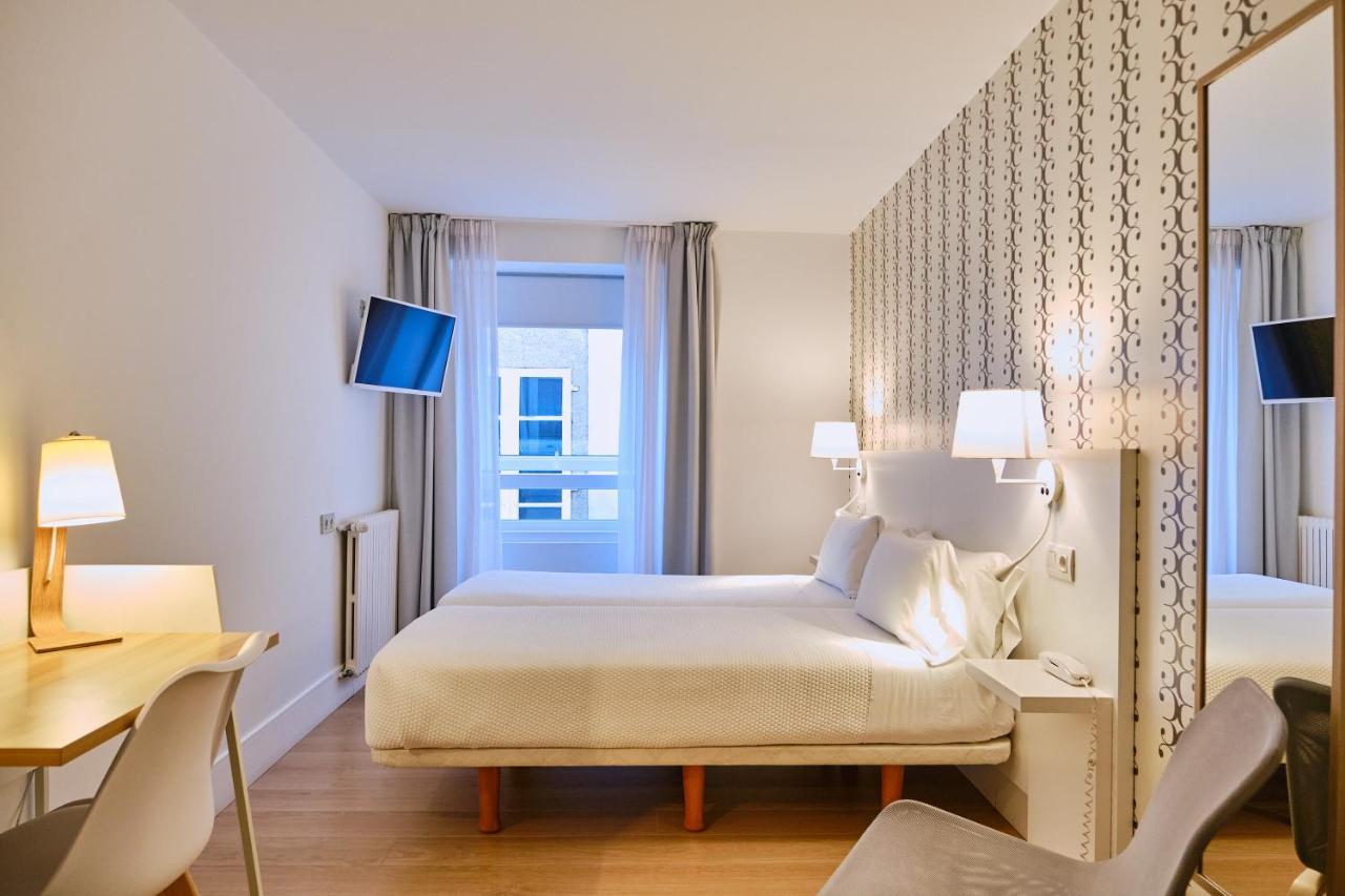 Hostal Suso Santiago de Compostela Exteriör bild