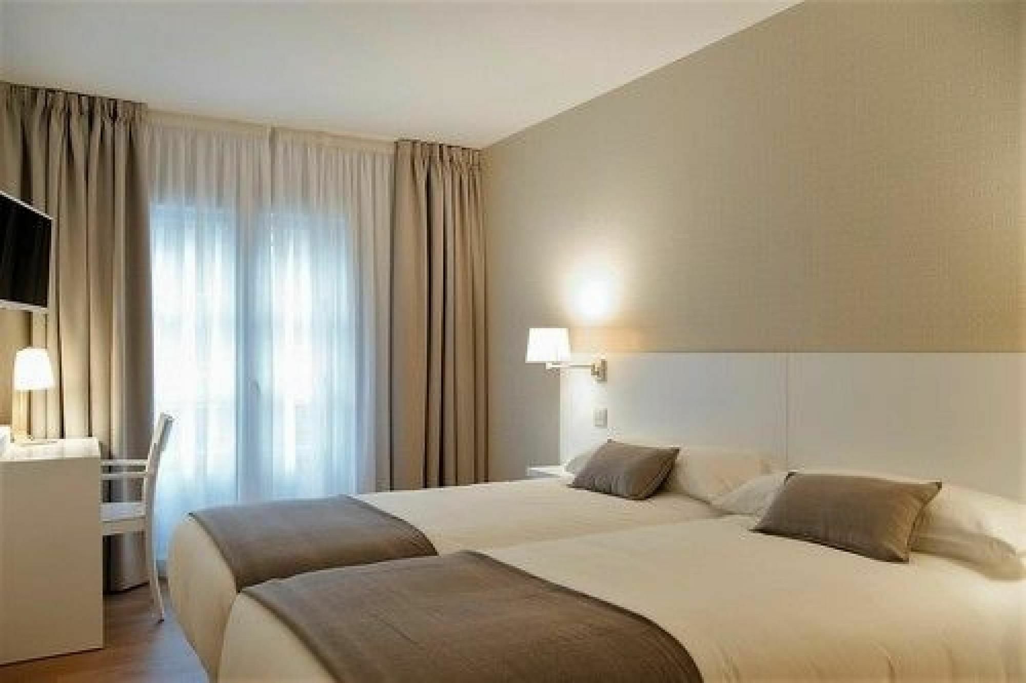 Hostal Suso Santiago de Compostela Exteriör bild